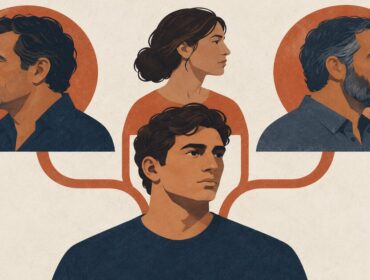 Ilustración editorial gráfica de un hijo adulto, su madre y dos figuras paternas conectados por ramas de un árbol familiar, en terracota, crema y azul oscuro.